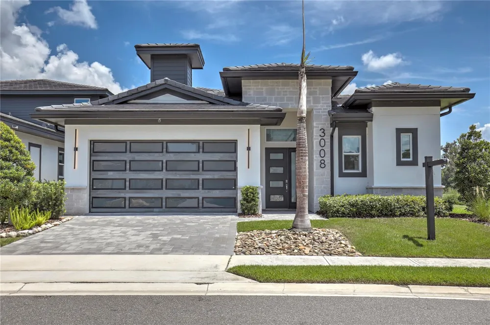 3008 KENSINGTON AVENUE Davenport, FL 33837