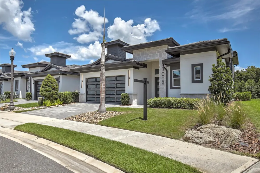 3008 KENSINGTON AVENUE Davenport, FL 33837