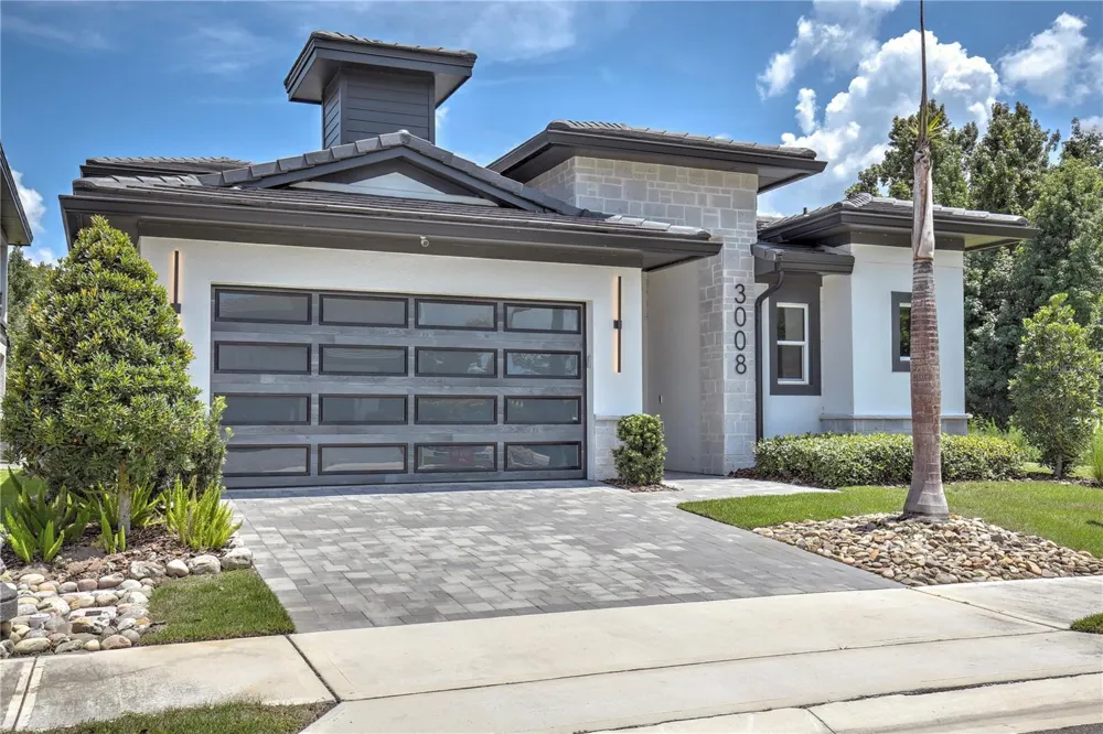 3008 KENSINGTON AVENUE Davenport, FL 33837