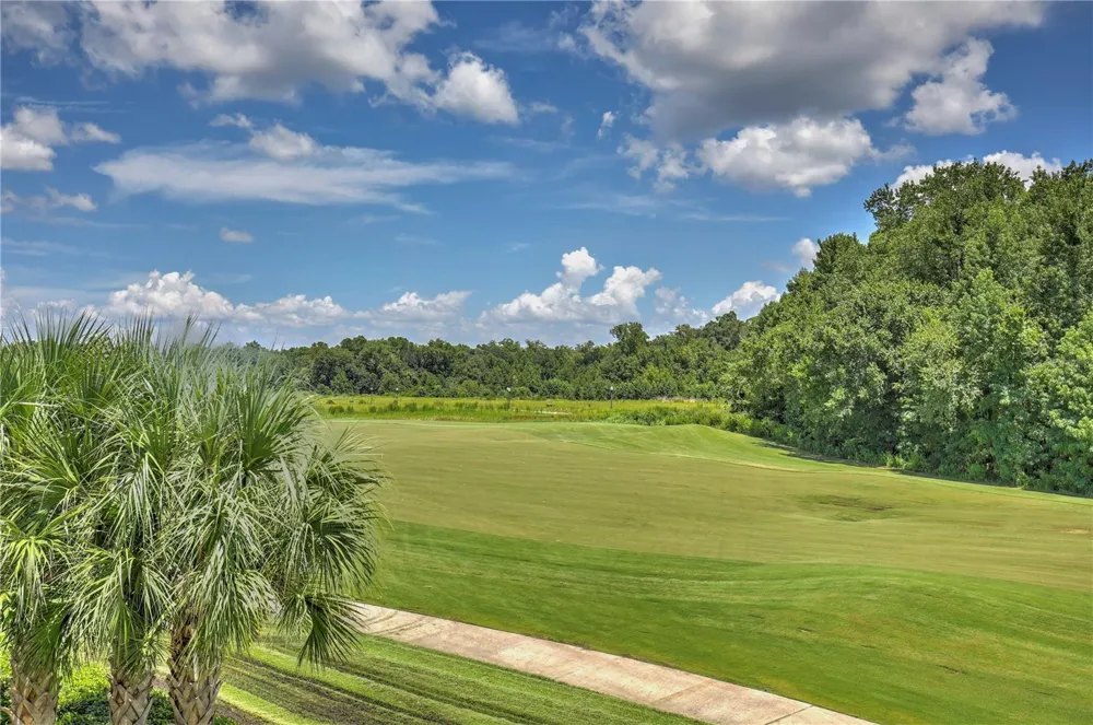 3008 KENSINGTON AVENUE Davenport, FL 33837