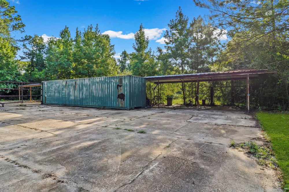 1378 Duck Creek Road Cleveland, TX 77328