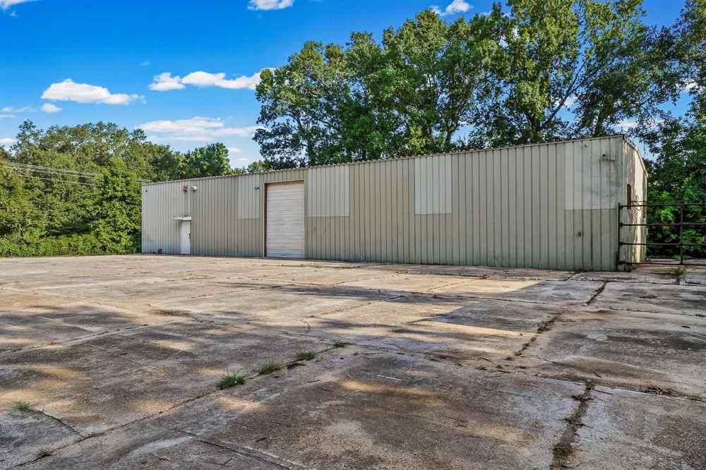 1378 Duck Creek Road Cleveland, TX 77328