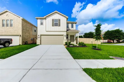 21526 George Wayne Way
