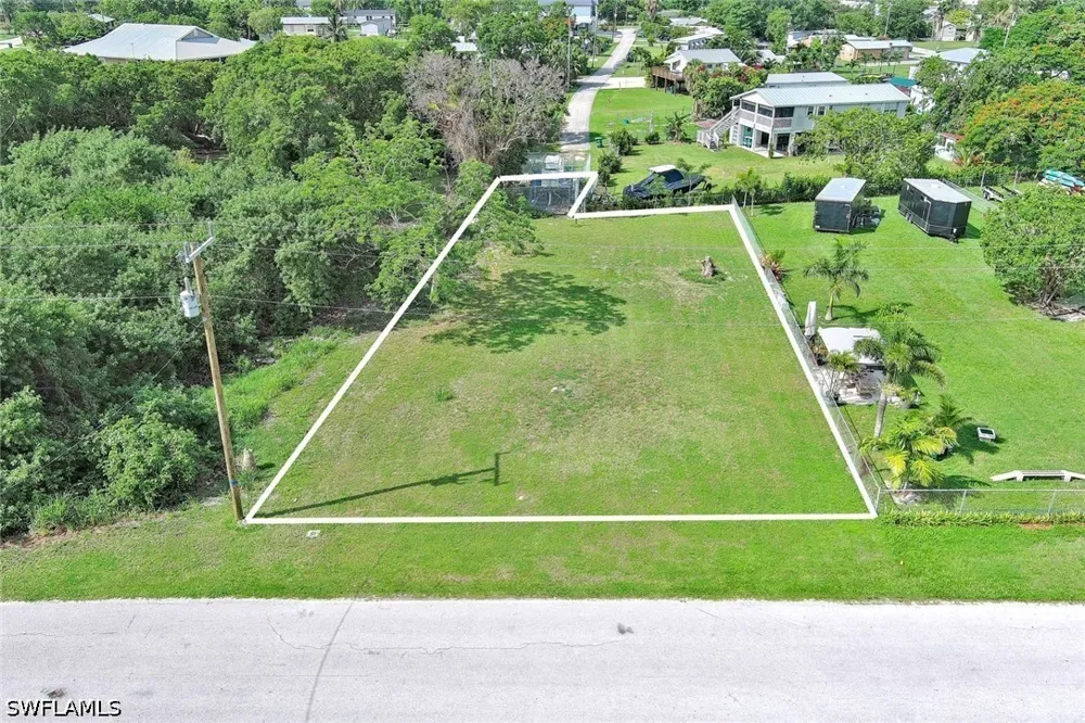  Chokoloskee, FL 34138