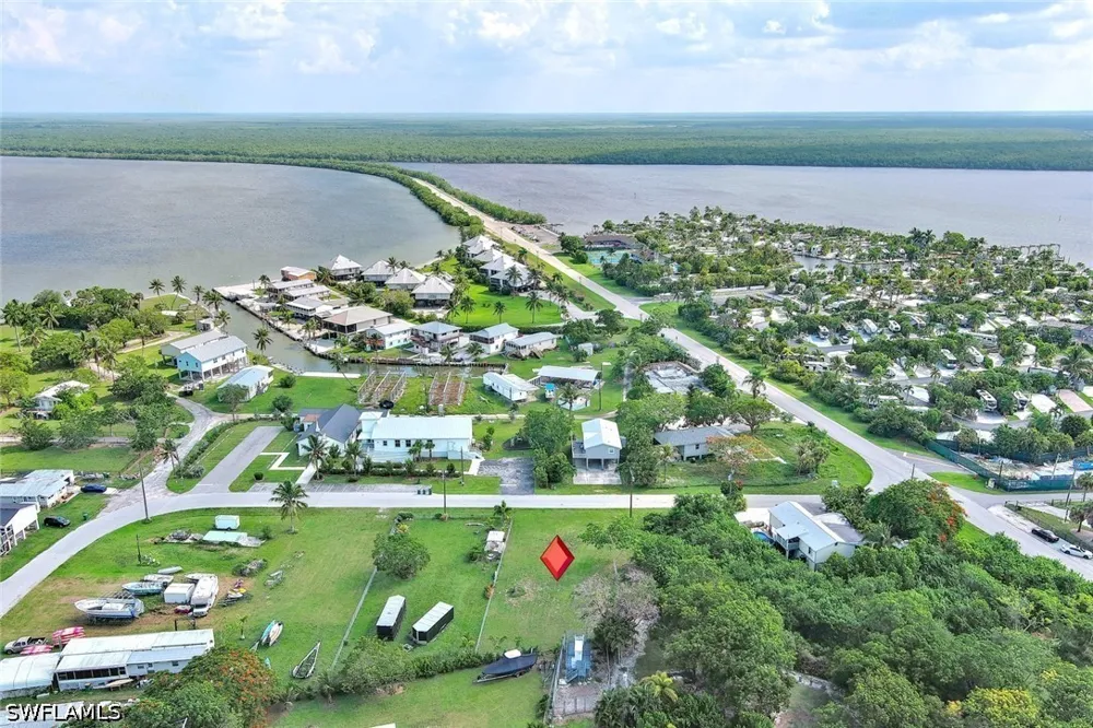  Chokoloskee, FL 34138