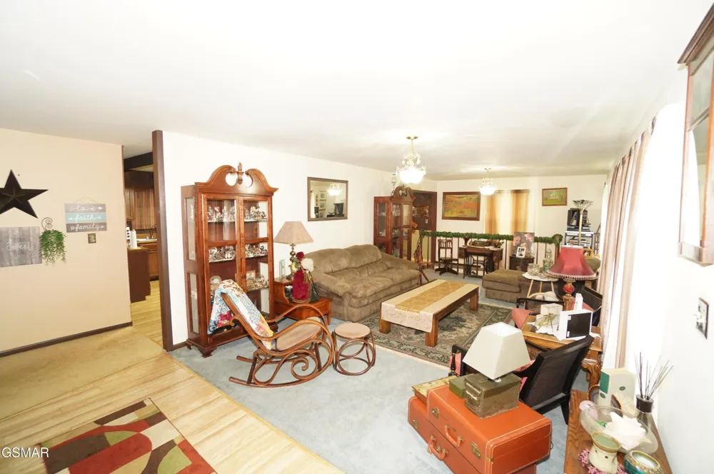 2101 W Governor John Sevier Highway Knoxville, TN 37920