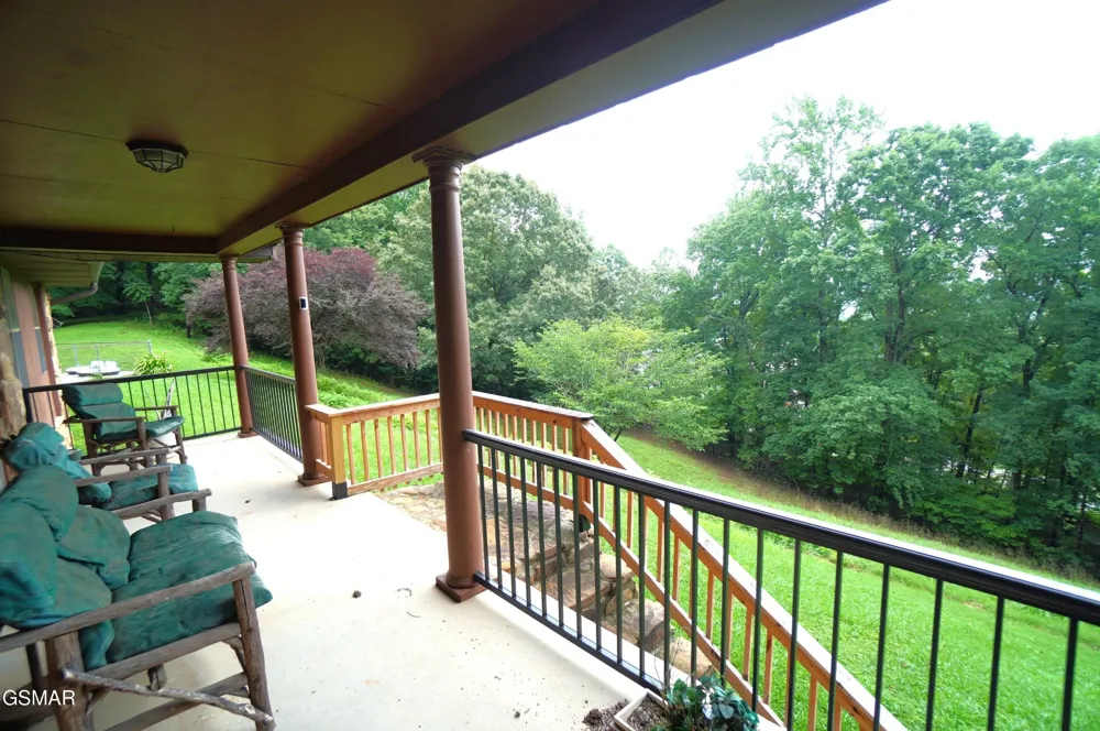 2101 W Governor John Sevier Highway Knoxville, TN 37920