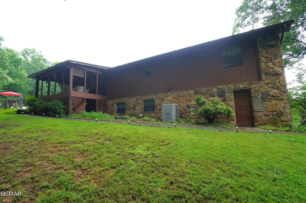 2101 W Governor John Sevier Highway Knoxville, TN 37920