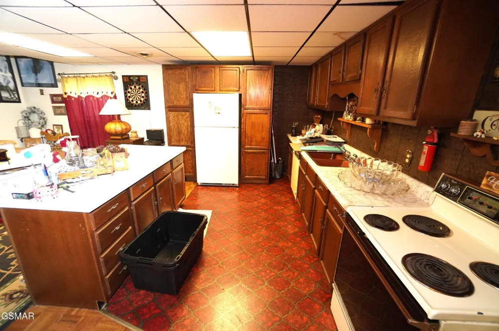 2101 W Governor John Sevier Highway Knoxville, TN 37920