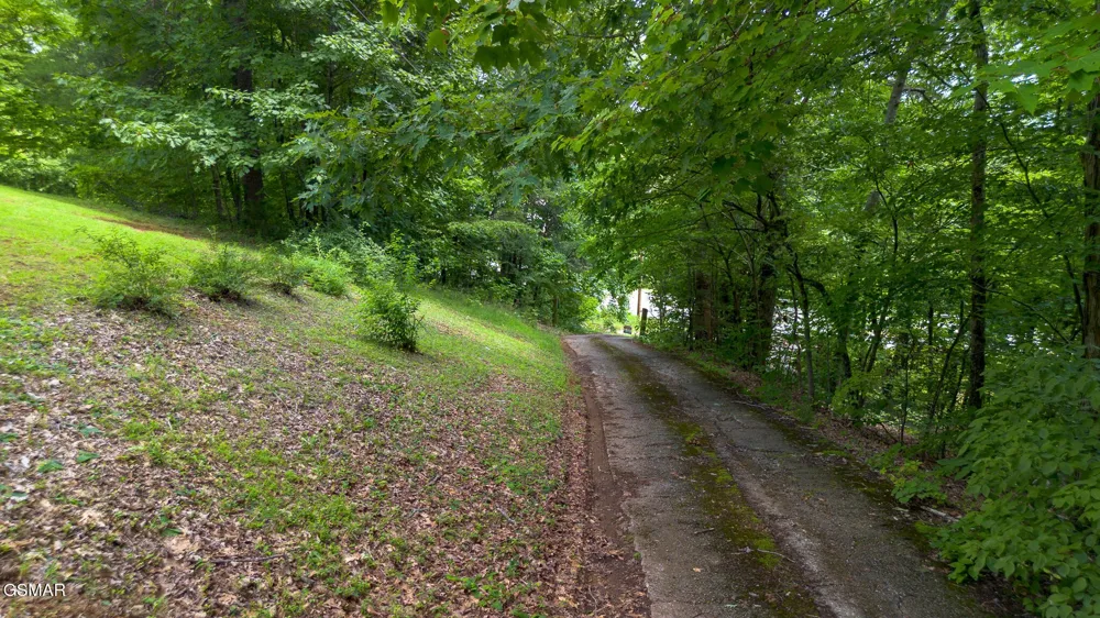 2101 W Governor John Sevier Highway Knoxville, TN 37920