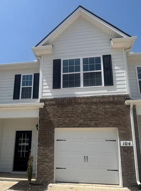 104 Mackenzie Way