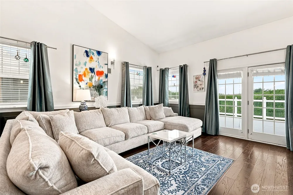 855 Ocean Shores Boulevard NW #101 Ocean Shores, WA 98569