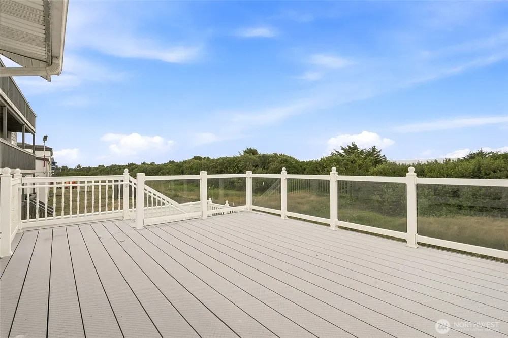 855 Ocean Shores Boulevard NW #101 Ocean Shores, WA 98569