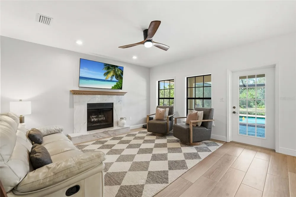 6000 CLEVELAND DRIVE Punta Gorda, FL 33982