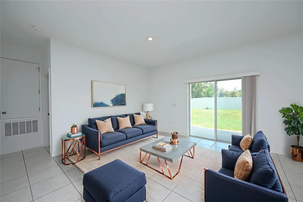 685 CROWN ROSE DRIVE Eagle Lake, FL 33839