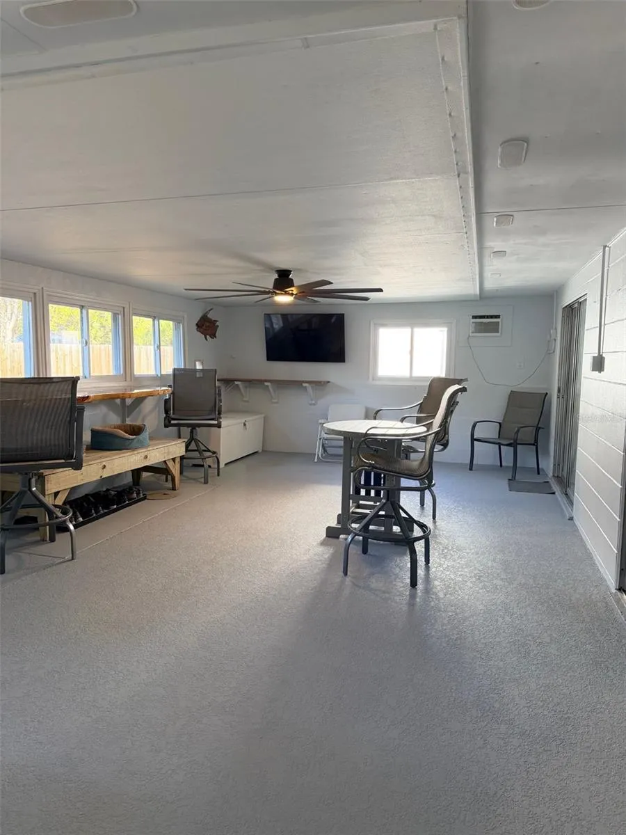 12 PALM DRIVE Yankeetown, FL 34498