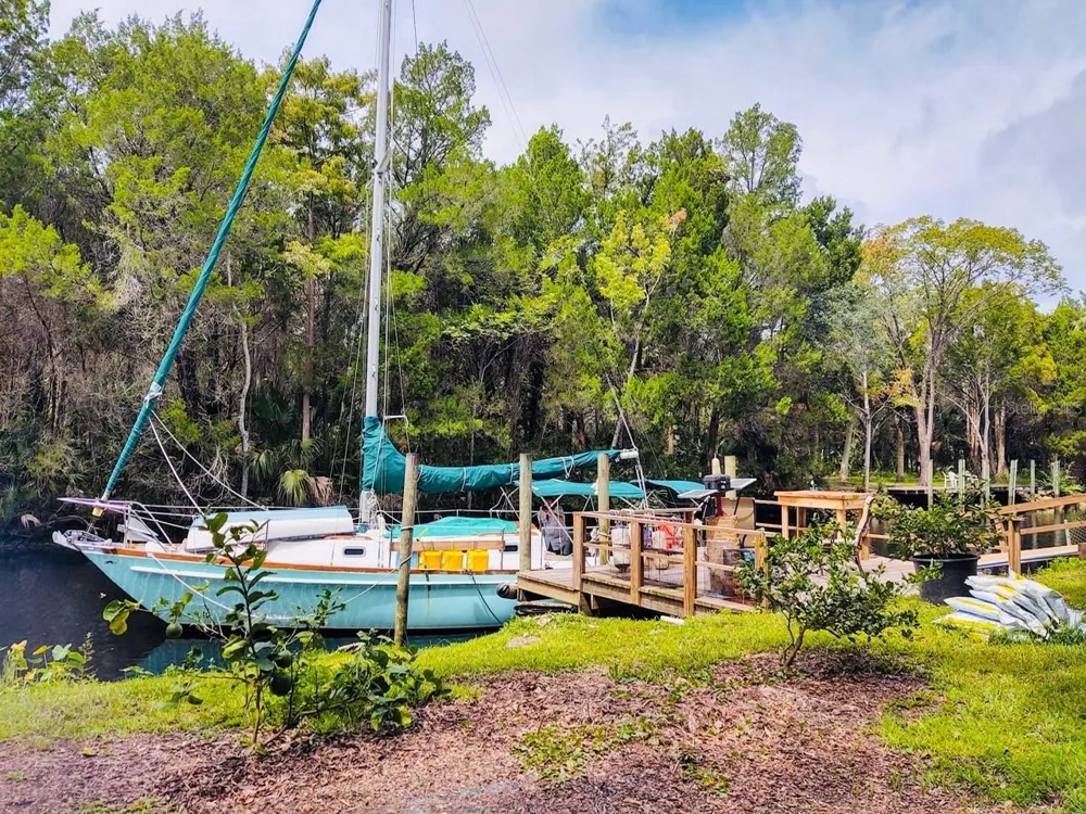 12 PALM DRIVE Yankeetown, FL 34498