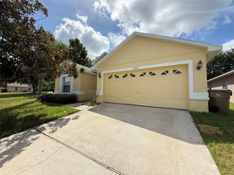 1221 SINGLETON CIRCLE