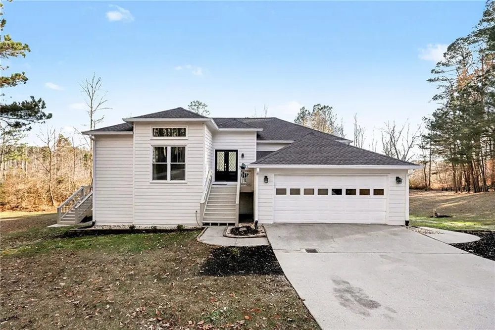 241 Nacoochee Drive Woodstock, GA 30188