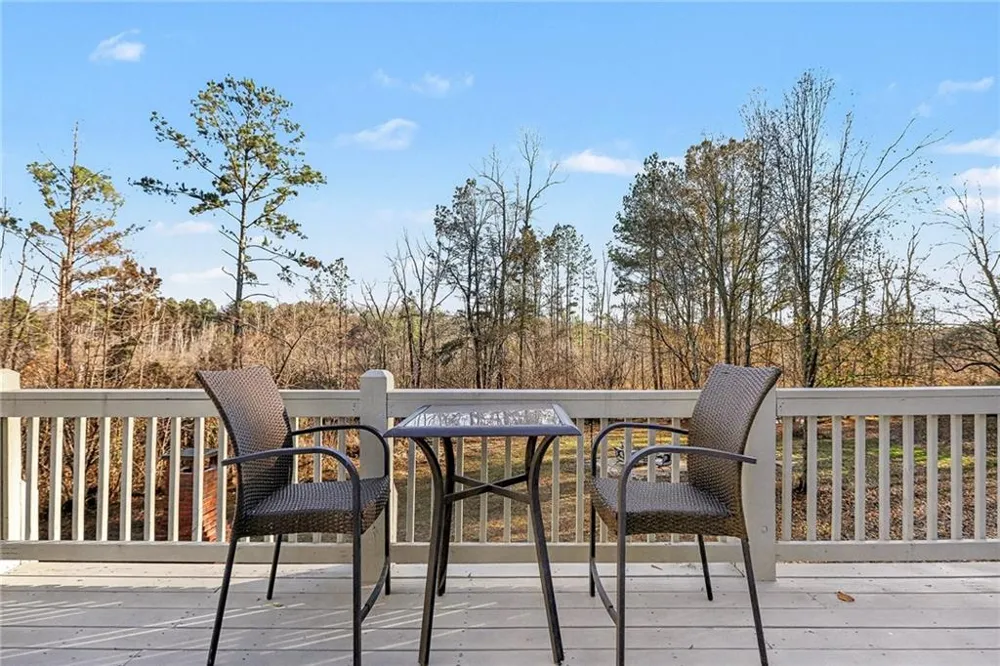 241 Nacoochee Drive Woodstock, GA 30188