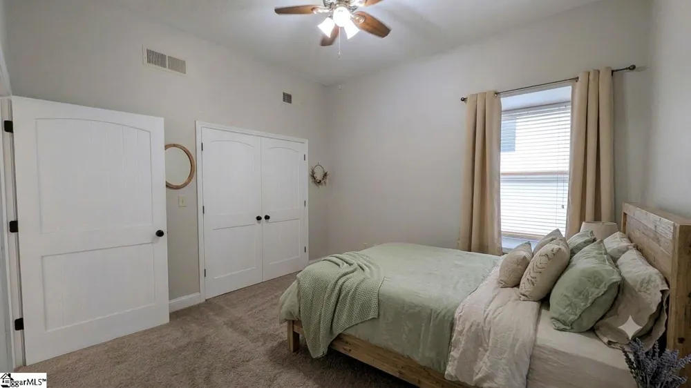 233 Main Street #Unit 305 Greenville, SC 29601