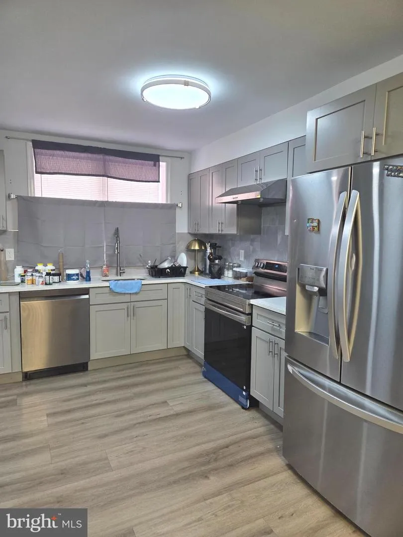 5841 OXFORD AVENUE Philadelphia, PA 19149