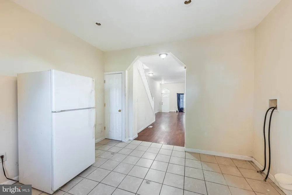 2316 E MADISON STREET Baltimore, MD 21205