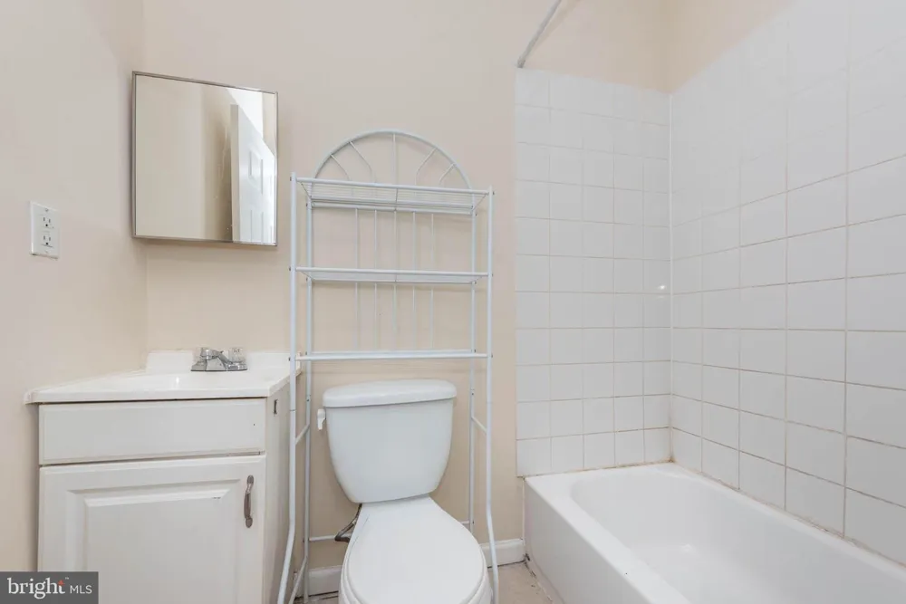 2316 E MADISON STREET Baltimore, MD 21205