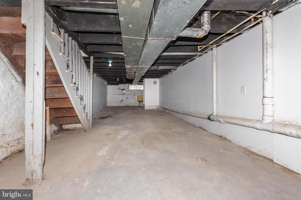 2316 E MADISON STREET Baltimore, MD 21205