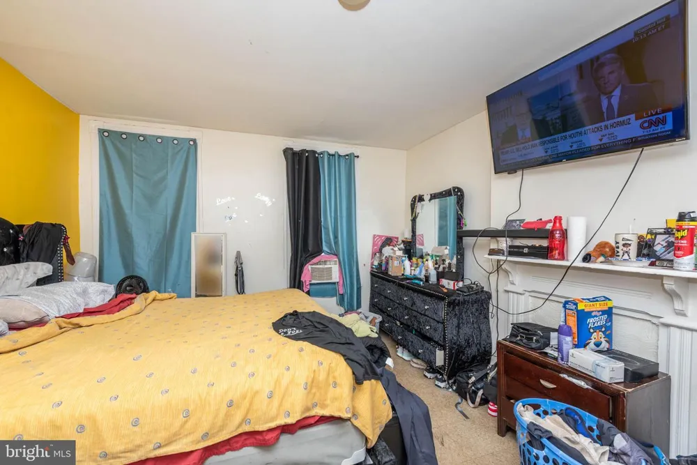 2513 W LOMBARD STREET Baltimore, MD 21223