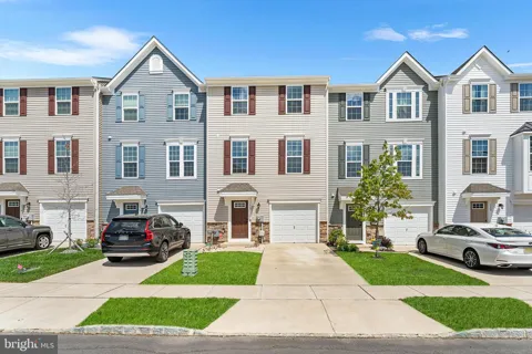 172 FREEDOM WAY