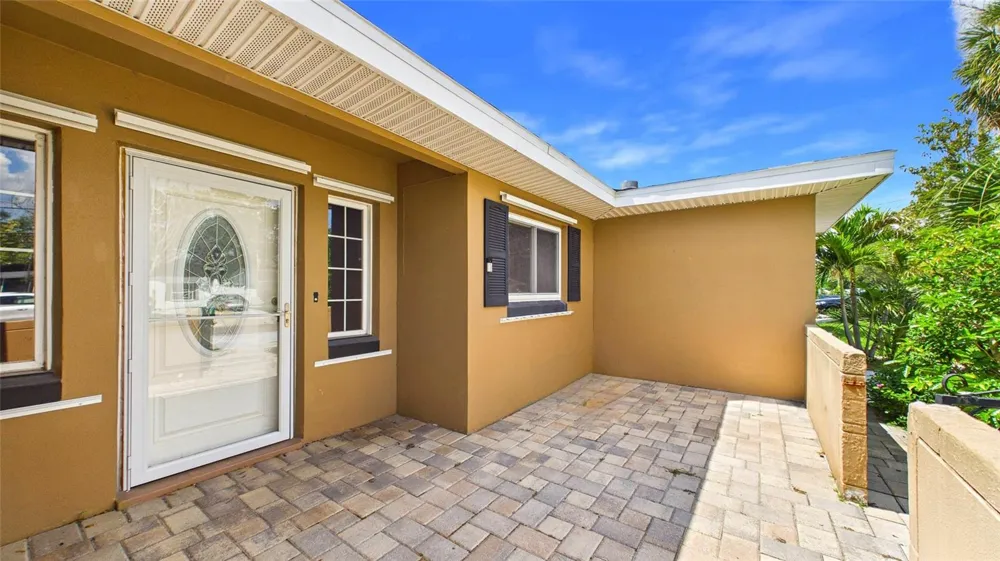 10310 110TH WAY Seminole, FL 33778