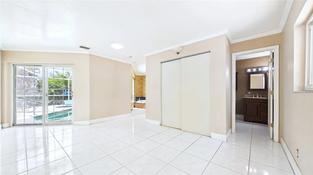 10310 110TH WAY Seminole, FL 33778