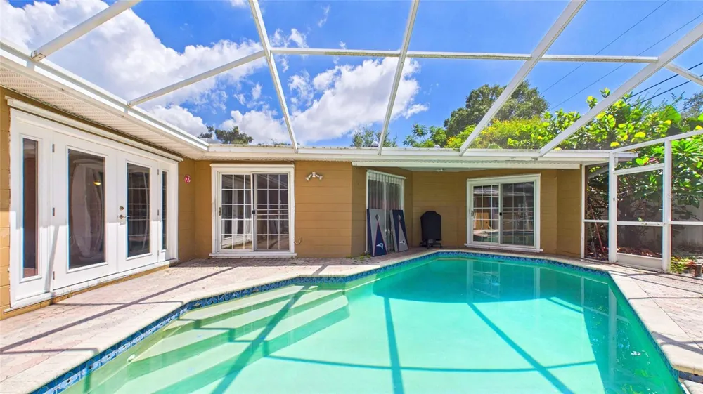 10310 110TH WAY Seminole, FL 33778