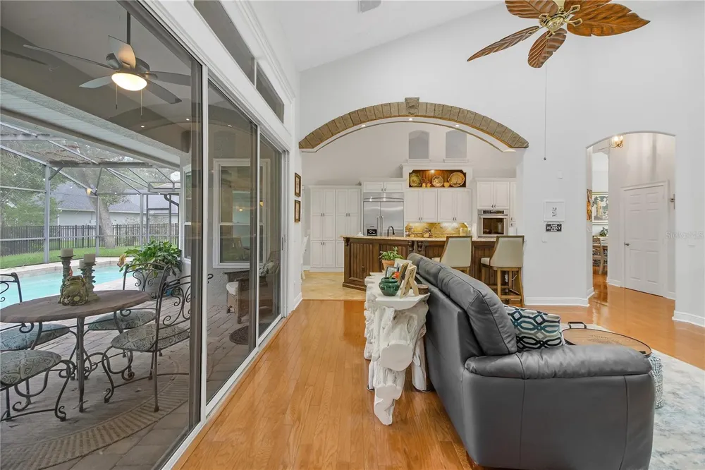 365 WOLDUNN CIRCLE Lake Mary, FL 32746