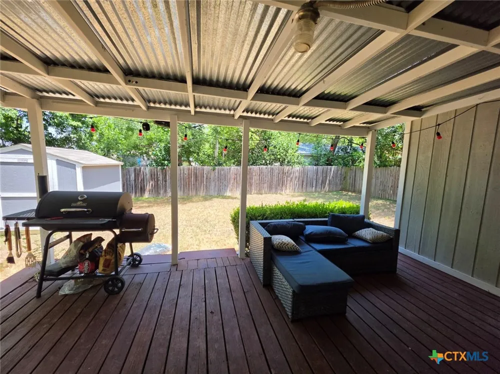 204 26th Street Gatesville, TX 76528