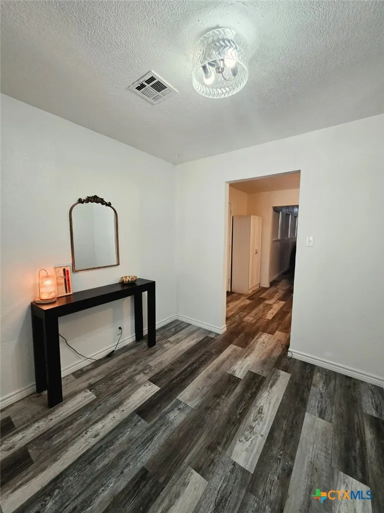 204 26th Street Gatesville, TX 76528