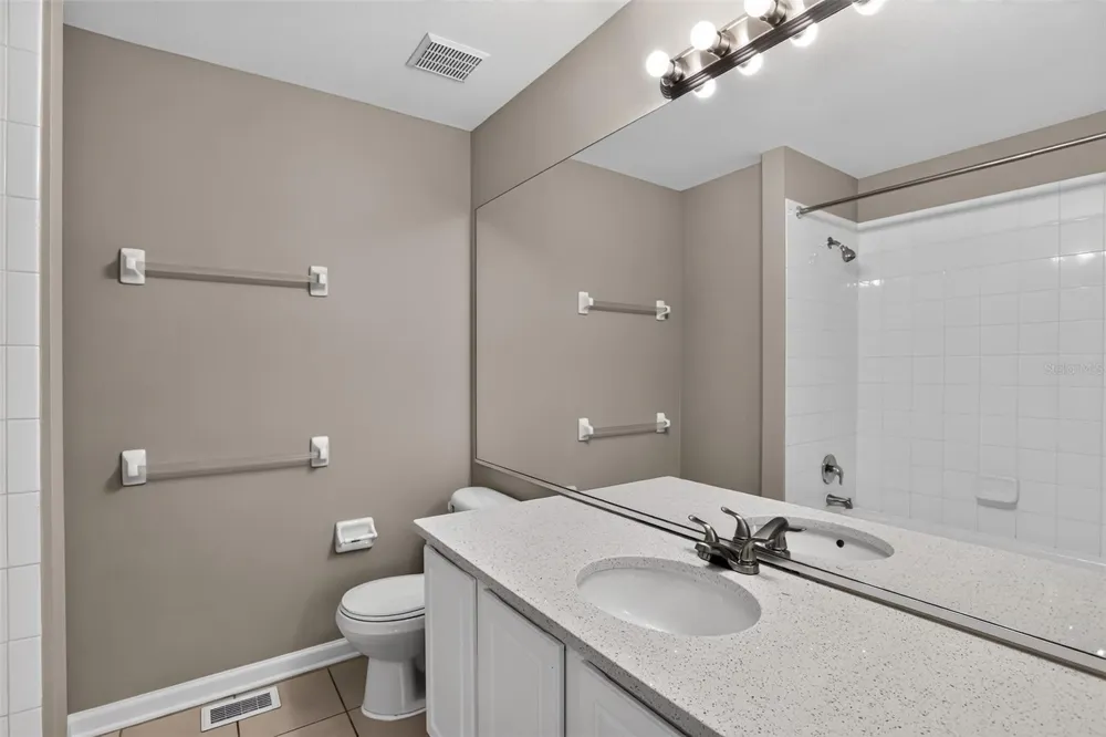 866 VINELAND PLACE Lake Mary, FL 32746
