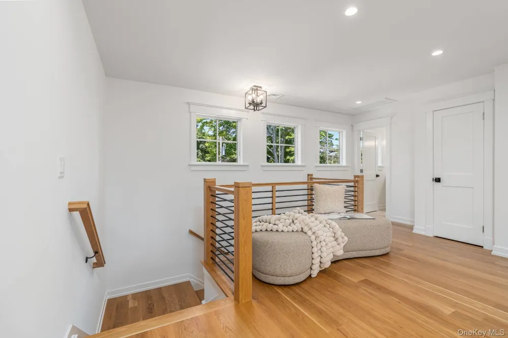 195 Williamsburg Drive Southold, NY 11971