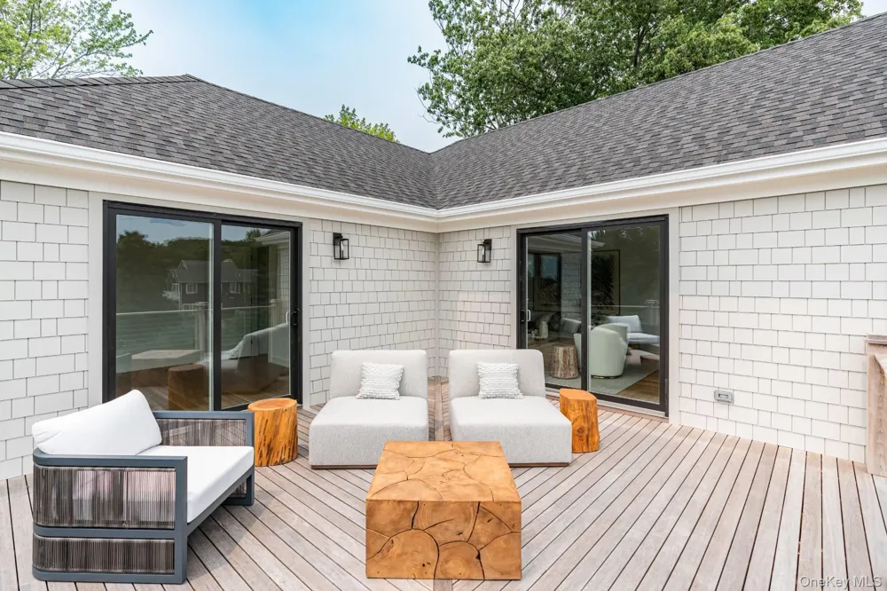 195 Williamsburg Drive Southold, NY 11971