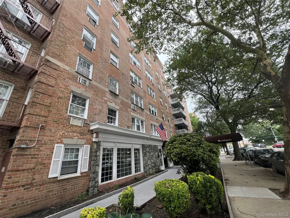 149-30 88th Street #2E Howard Beach, NY 11414