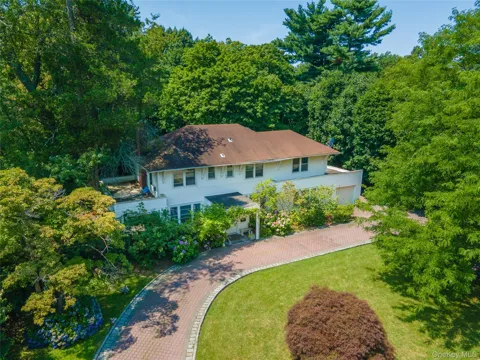 14 Clover Drive