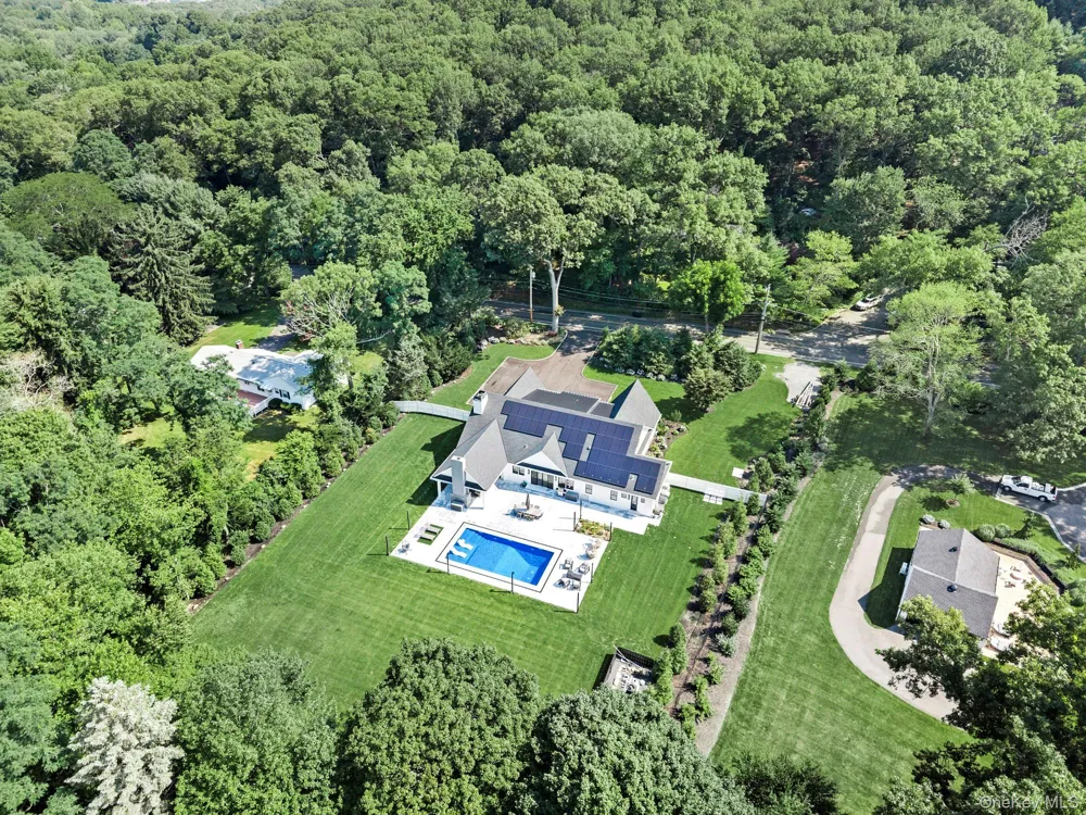 53 Stony Hollow Road Centerport, NY 11721