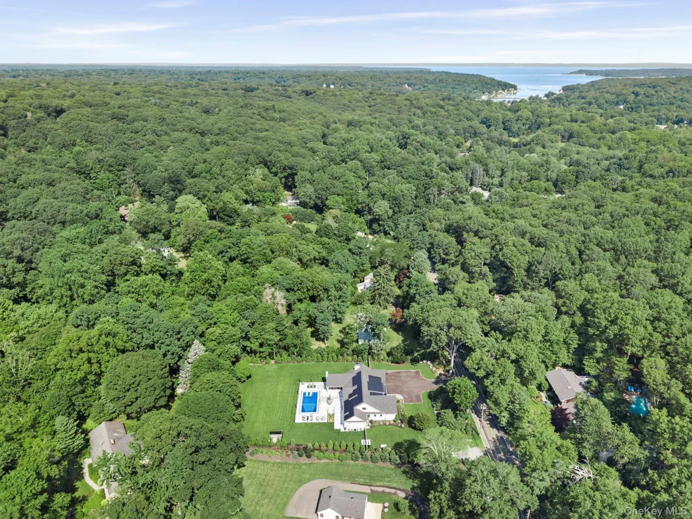 53 Stony Hollow Road Centerport, NY 11721