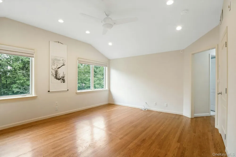 12 Warnke Lane Scarsdale, NY 10583