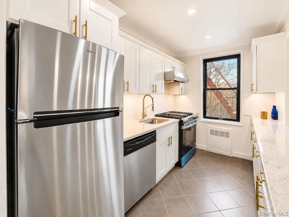 150-30 71st Avenue #2G Flushing, NY 11367