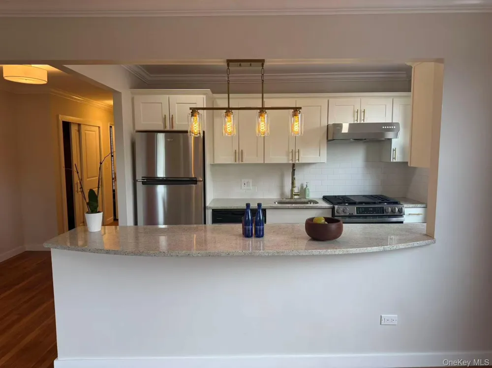 150-30 71st Avenue #2G Flushing, NY 11367