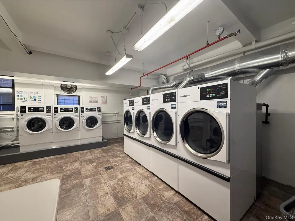 150-30 71st Avenue #2G Flushing, NY 11367