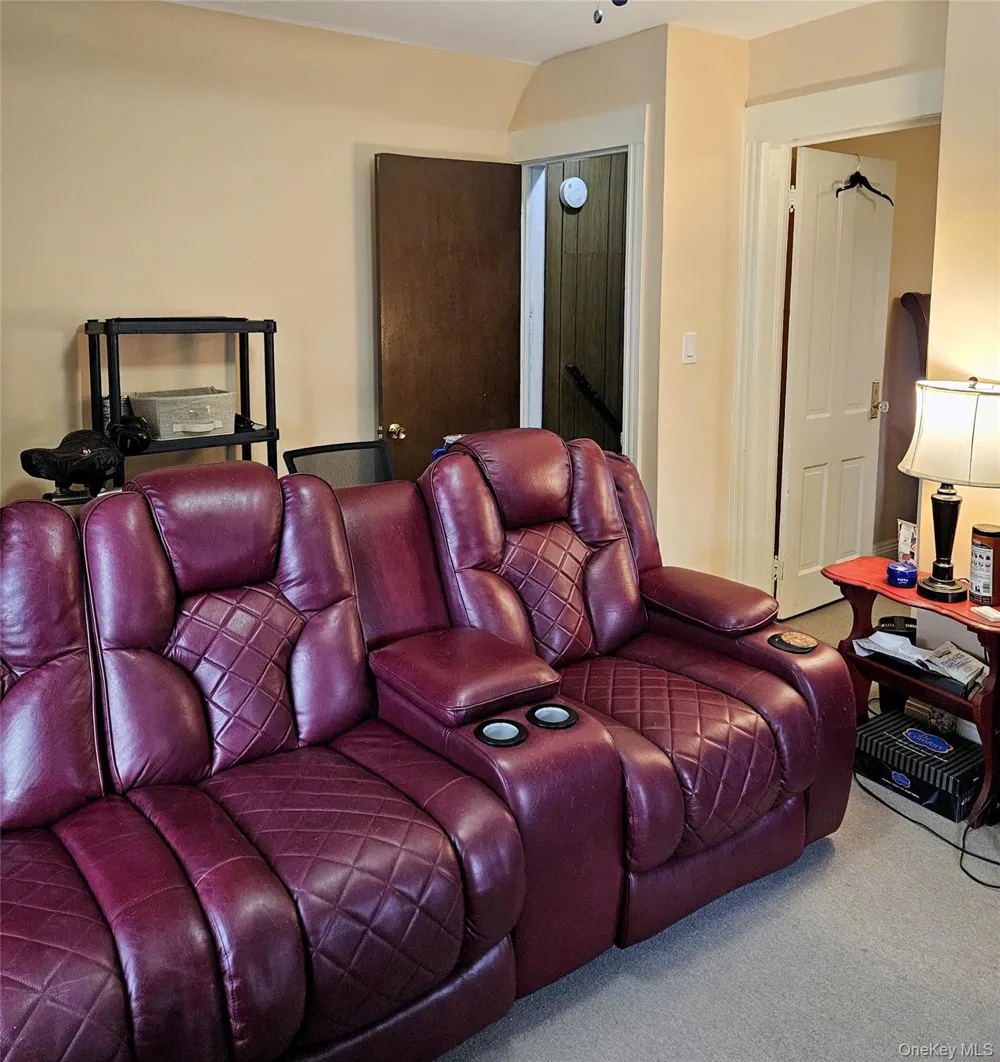 4734 206th Street Bayside, NY 11361