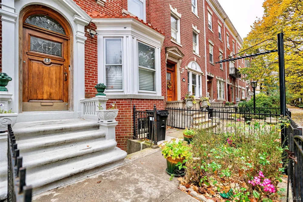 88 Midwood Street Brooklyn, NY 11225